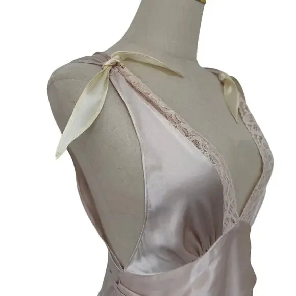 Helsa The Silk Celeste Dress - Picture 13 of 16